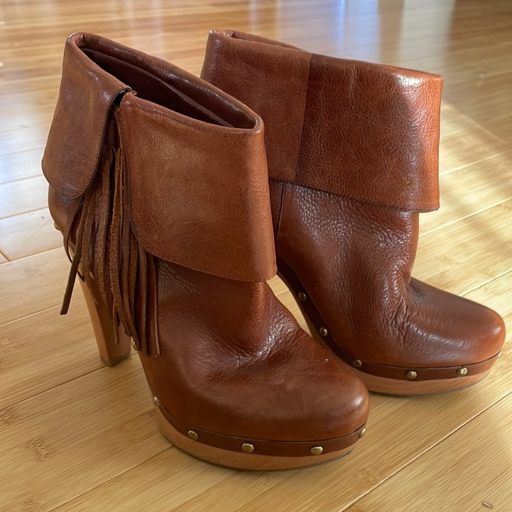 Inc. 4 inch platform boots! Sooooo cute!